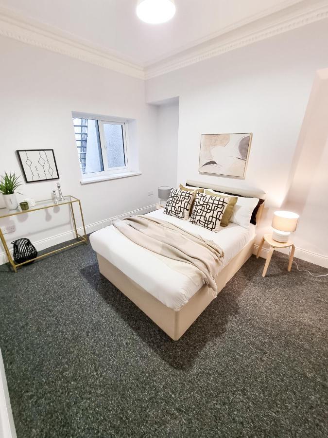 Apartament Gorgeous Newly Renovated 2 Double Bed Flat Swansea Zewnętrze zdjęcie